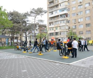    
Bakıda daha bir abad həyət sakinlərin istifadəsinə verildi   