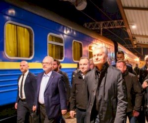    “Ukraynanın şərqində böyük tank döyüşü olacaq“ - Nazir müavini   