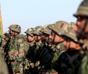    Aİ Hindistana silah satışını artırmaq istəyir   