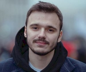    Azərbaycanlı siyasi fəal axtarışa verildi   