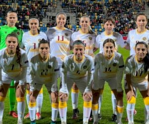    Ermənistanın qadın futbolçuları öz evlərində biabır oldular   