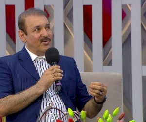    “Soyunmaqla müştəri axtarırsansa, özünə müğənni demə!“    - Əməkdar artist