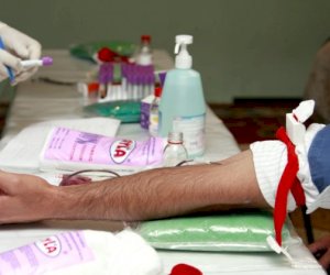    Kanadada homoseksuallara qan vermə qadağası   