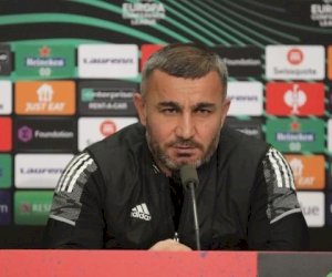   UEFA Qurban Qurbanovu təbrik etdi   