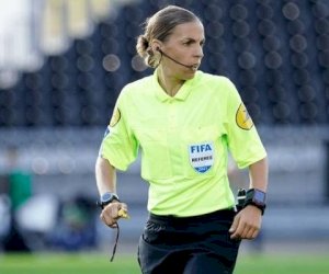    Fransa kubokunun finalını ilk dəfə qadın hakim idarə edəcək   