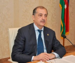    Vilyam Hacıyevin MƏHKƏMƏSİ: “10 min 800 manat rüşvət vermişəm“   