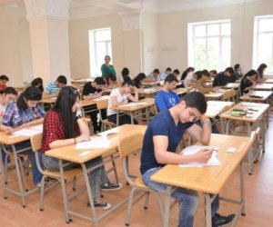   Ali məktəb və kolleclərə yenidən ərizə qəbulu elan olundu   