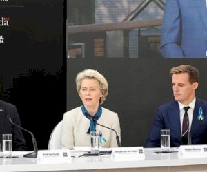    Avropada Ukrayna üçün 10 milyard avro yığıldı   