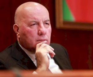    Bu gün Milli Məclis Elman Rüstəmovu yola salacaq   