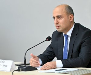    Məktəblərdə maska taxmaq ləğv olunur? - Nazir açıqladı   