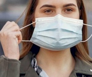    Daha bir ölkə maska tələbini ləğv etdi   