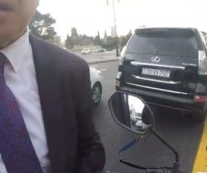    Bakıda “Lexus” sahibi motosiklet sürücüsünü döydü   - ANBAAN VİDEO