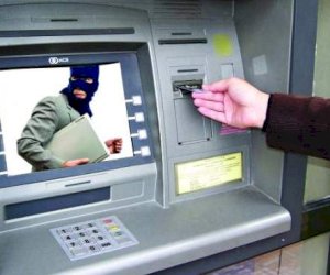    
Bakıda qardaş öz cinayətinə bacısını da şərik elədi   