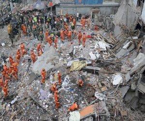    
Çində yaşayış binası çökdü    
- 53 nəfər öldü