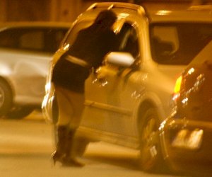    Azərbaycanda kişi qadın paltarı geyinib soyğunçuluq etdi   