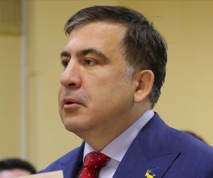    
Saakaşvili özəl xəstəxanaya köçürüləcək   