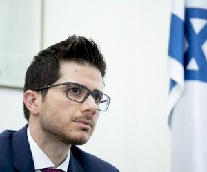    
İsrail səfiri Heydər Əliyevdən yazdı

   