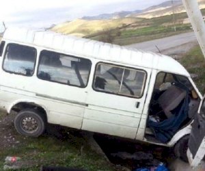    

Sumqayıtda mikroavtobus aşdı: 7 nəfər yaralandı   