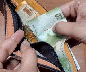    
Ailə başçısını itirməyə görə əmək pensiyası artır   