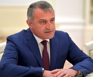   Separatçılar Rusiyaya birləşmək üçün referendum təyin etdi   