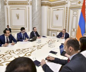    Paşinyan Brüsseldə Fərrux kəndindən niyə danışmayıb?   