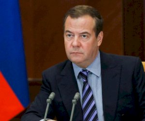    Medvedev: “Dünyada yeni siyasi arxitektura yaranacaq“   