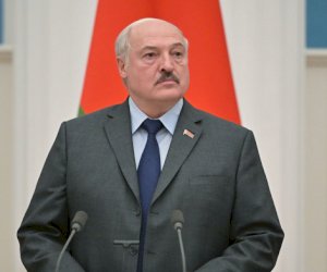    “Nüvə silahı? Bu sualı Rusiya rəhbərliyinə verin” - Lukaşenko   