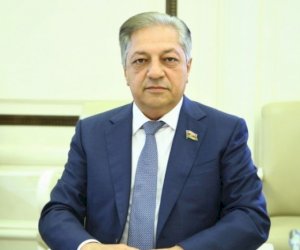    
Cavanşir Feyziyev daha bir vəzifəsini itirdi   