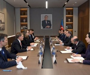    Ceyhun Bayramov ABŞ rəsmisi ilə Ermənistanla münasibətlərin normallaşması məsələsini müzakirə etdi   