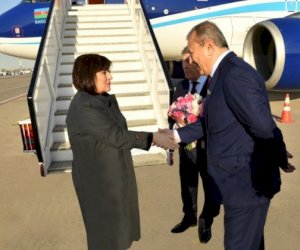    Milli Məclis sədrinin Özbəkistana səfəri başladı   
