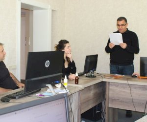    Yenisabah.az-da “Redaksiya siyasəti və peşə etikası qaydaları” müzakirə olundu   