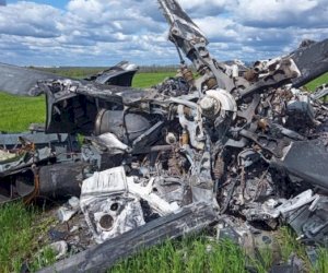    
Ukrayna ordusu rusların Mİ-24 helikopterini vurdu   
