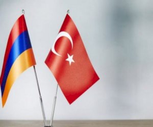    
Səfirlər İrəvanda Türkiyə-Ermənistan münasibətlərini müzakirə etdi   