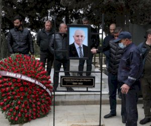    Prezident Teymur Bünyadovun vəfatı ilə bağlı nekroloq imzaladı   