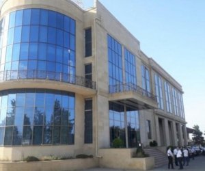    Şadlıq sarayında saxta alkoqollu içkilər aşkarlandı   