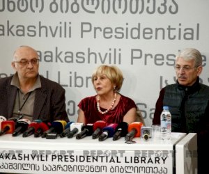    Anası: “Saakaşvilinin səhhəti ilə bağlı vəziyyət təhlükəlidir”   