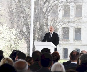    Azərbaycan Prezidenti: “Əminəm ki, qurultay iştirakçıları qədim Şuşaya böyük həvəslə gəliblər“   