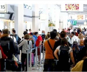    
Avropada uçuş zamanı maska tələbi ləğv olunur   
