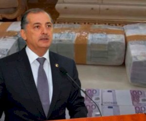    Vilyam Hacıyevin məhkəməsində keçmiş məhkum: “Rüşvət yox, rüsum ödəmişəm”   
