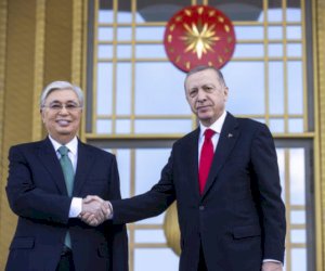    Ərdoğan Tokayevi Ankarada qəbul etdi   
