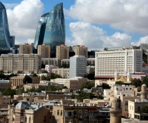    Paytaxtda kombilər qadağan ediləcək? - Yeni sosial narazılıq kimə lazımdır...   