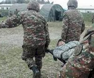    Ermənistanda əsgər hərbçi yoldaşı tərəfindən güllələndi   