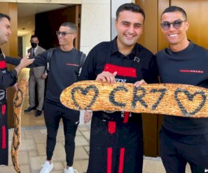    Burak Ronaldo ilə ortaq oldu   