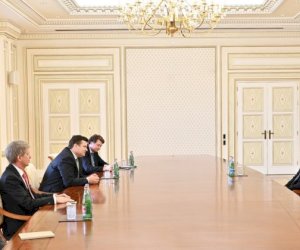    İlham Əliyev britaniyalı naziri qəbul etdi   