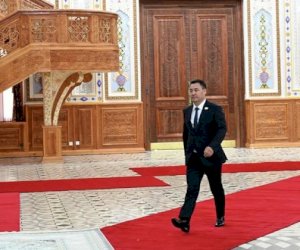   Qırğız Respublikasının Prezidenti Azərbaycana səfərə yola düşüb   