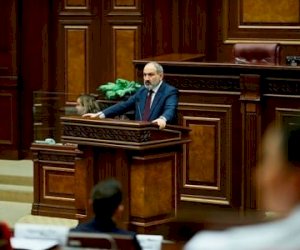    “Ankara ilə münasibətlərdə ehtiyatlı olmalıyıq“ - Paşinyan   