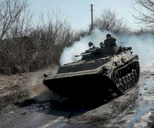    “Rusiya hərbçiləri mülki geyimdə döyüşməyə başlayıblar“   - Ukrayna MN