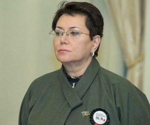    Elmira Axundovanı nə gözləyir?    