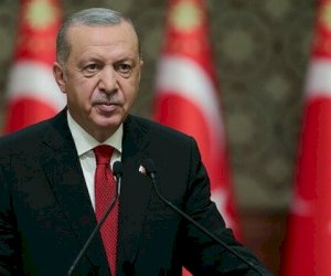    Ərdoğan: “Putin və Zelenski İstanbulda görüşə bilər“   
