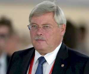    Rusiyada qubernator istefa verdi   